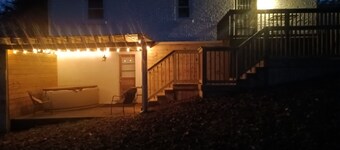 East Nashville Ranch less than 10 minutes from downtown and the Grand Ole Opry