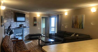 Schöne Ski-Eigentumswohnung am Winterplace, in der Nähe von Beckley, WV (Schlafmöglichkeiten für 11) - E306