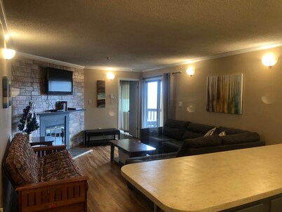 Winterplace Condo E306