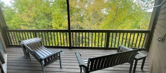 Mooie ski-appartement op Winterplace, in de buurt van Beckley, WV (11 slaapplaatsen) - E306