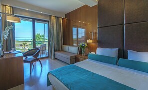 Suite Sea View | In-room safe, soundproofing, free WiFi, bed sheets - Cosmopolitan Hotel (Katerini)