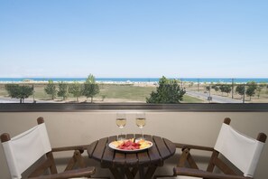 Balcony - Cosmopolitan Hotel (Katerini)