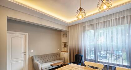 Baratero Opera Apartment