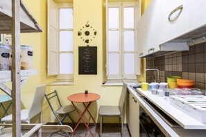 Free daily buffet breakfast  - Bohème B&B al Centro (Palermo)