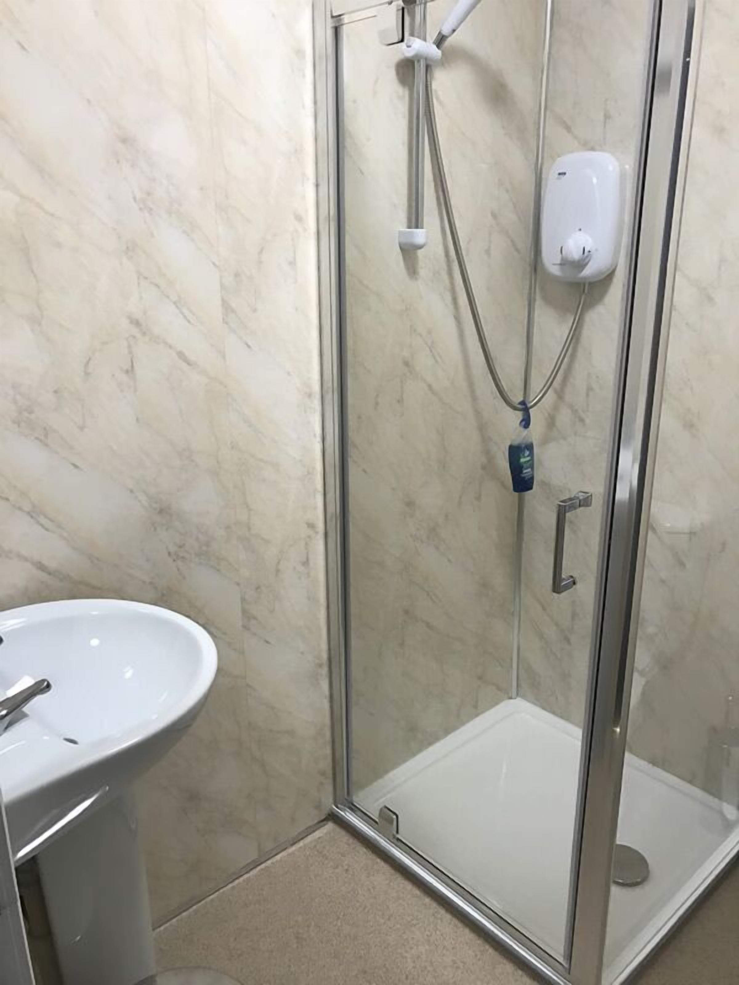 Shower, free toiletries, hair dryer, towels