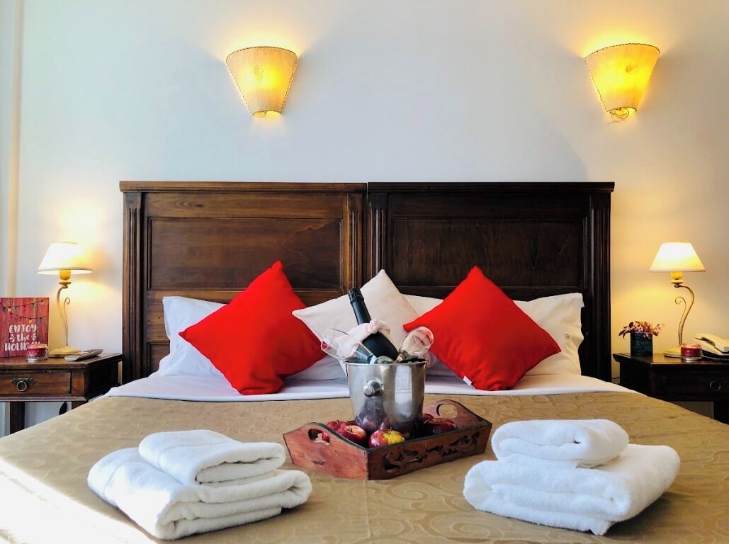 Habitación doble superior | Caja de seguridad en la habitación, cortinas blackout y wifi gratis 