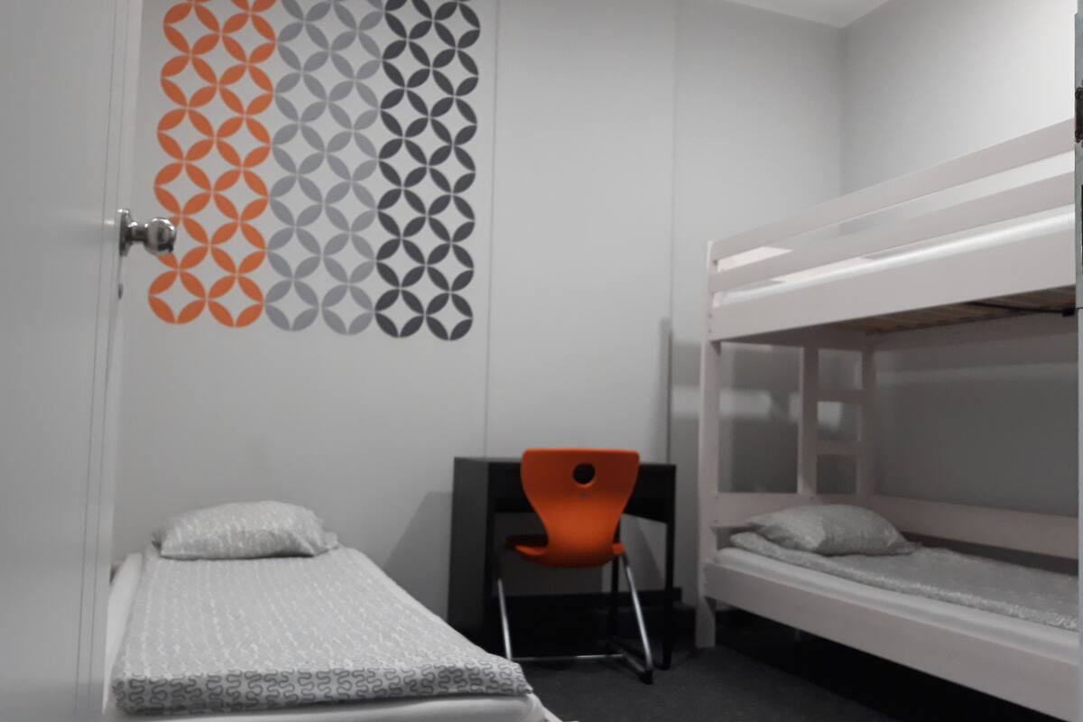 Chambre Double (no 2)