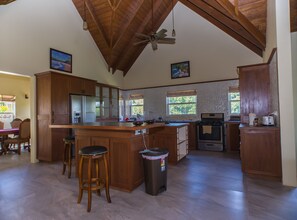 Fridge, microwave, oven, stovetop - Egmont View, Stunning  Four bedroom villa In Quiet Private Location (Saint Georges)