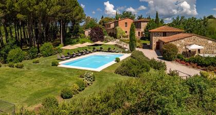 Podere Bellaria 18+2, Emma Villas