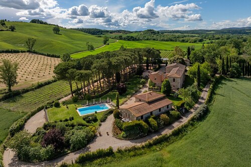 Podere Bellaria 18+2, Emma Villas