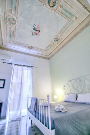 3 camere, insonorizzazione, ferro/asse da stiro, culla da viaggio