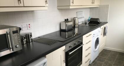 Very central G2 listed building. Free parking & WIFI. 4 mins walk to York Minste