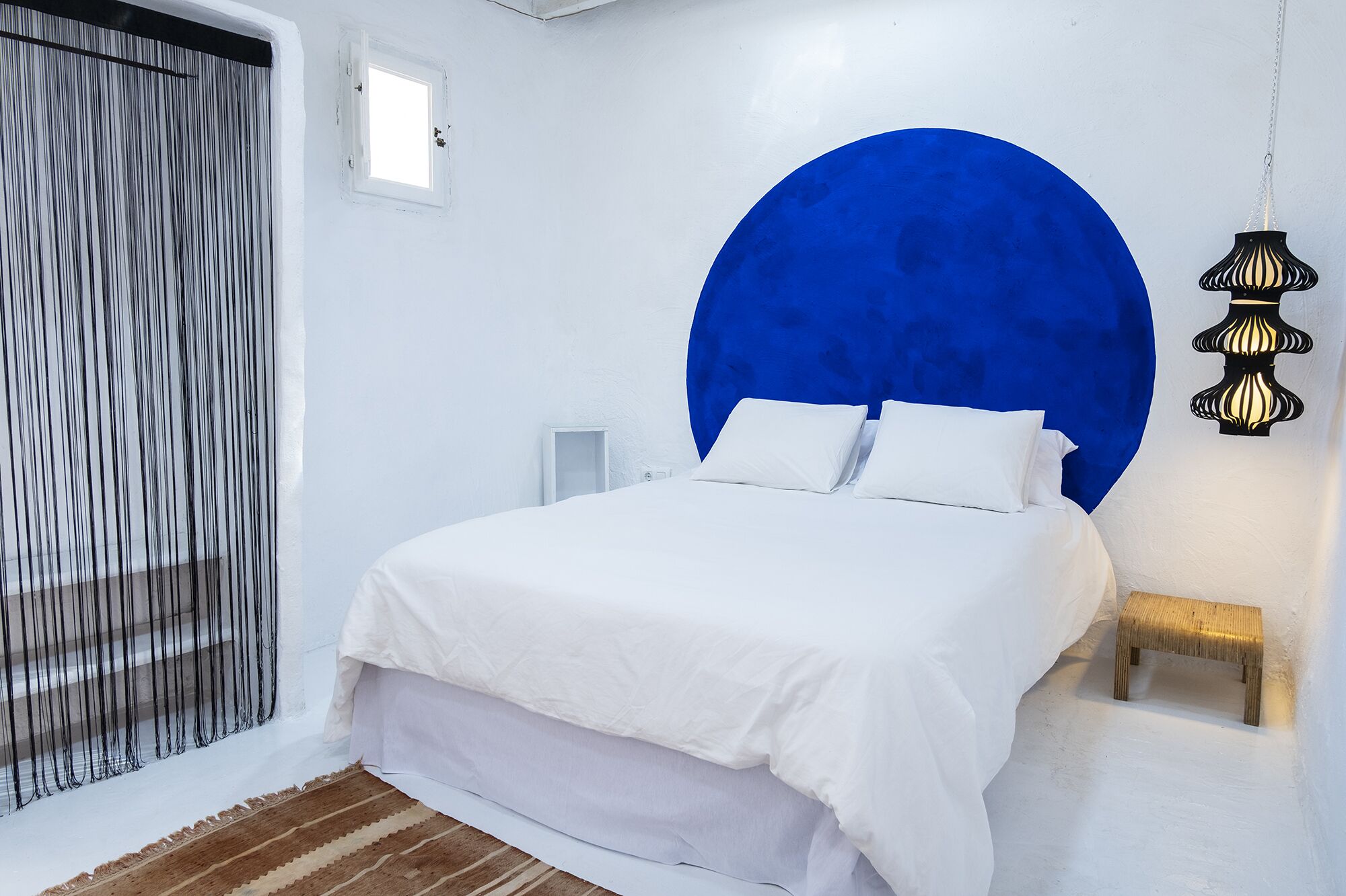 4 slaapkamers, een bureau, een strijkplank/strijkijzer, gratis wifi