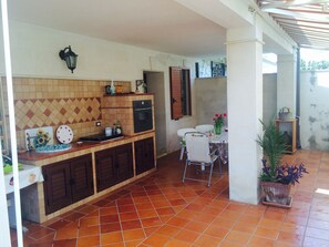 Outdoor dining - Villa Carmen Piscina Sicily, your pool vacation in Sicily - Syracuse (Carrozziere)
