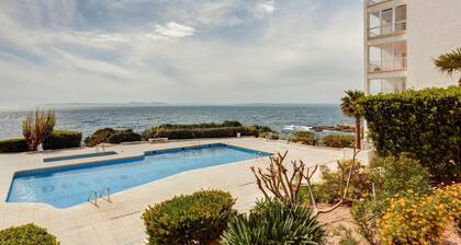 Roses Strand von atemberaubenden Blick