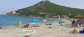 Cap Corse Pietracorbara villa climatisée, terrasse, jardin et belle vue