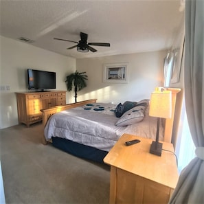 4 chambres, fer et planche à repasser, Wi-Fi, draps fournis