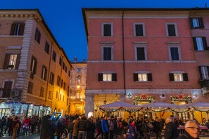 Front of property - Rhea Silvia Luxury Navona (Rome)