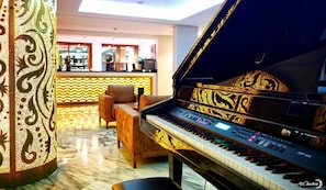 Lobby-Lounge