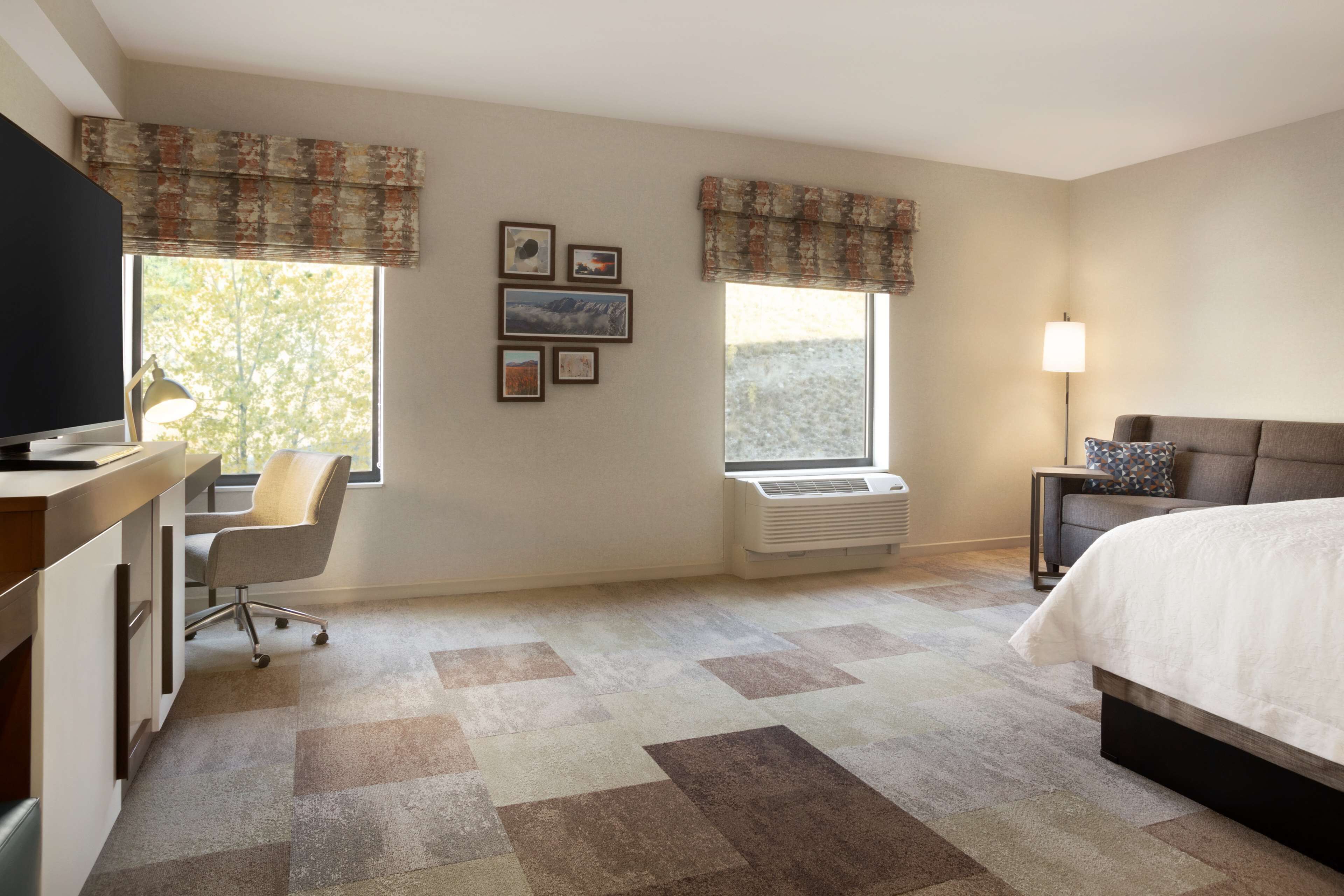 in-room safe, desk, free wifi, bed sheets