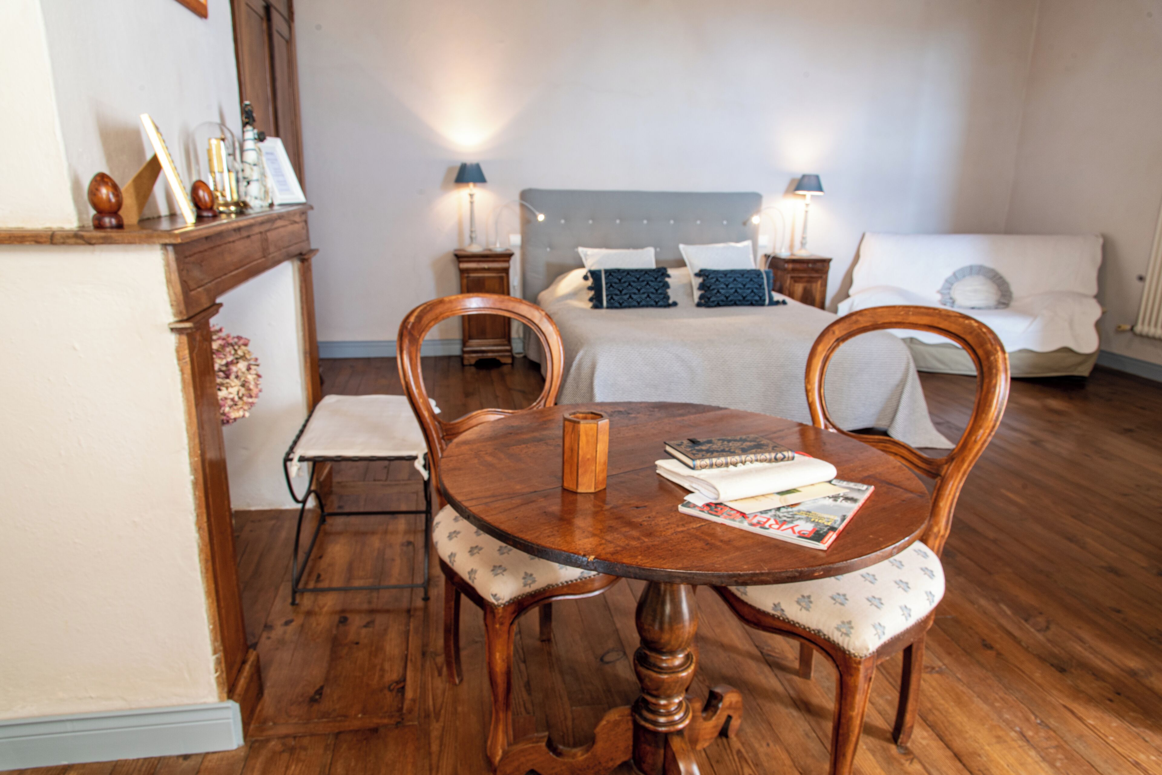 Chambre Double, salle de bains attenante (Chambre Ivoire)