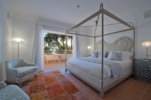 Seascape Design | Hochwertige Bettwaren, Daunenbettdecken, Minibar, Zimmersafe