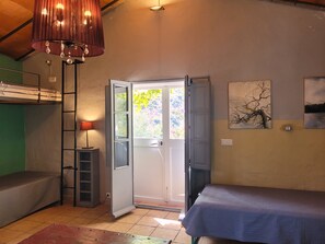2 bedrooms, desk, iron/ironing board, travel crib