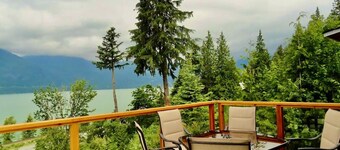 La vie en banlieue mi-chemin entre Vancouver et Whistler, en Colombie-Britannique.