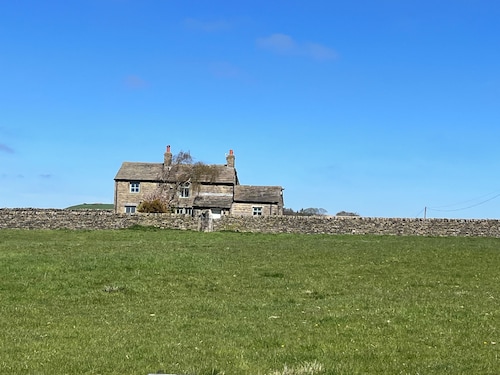 Far Reaching Rural Views- Pet Friendly