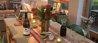 Cottage en pierre rustique traditionnel avec pĂȘche en riviĂšre privĂ©e.