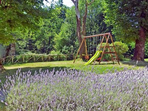 Children's area - An Old Bishop's House, Now a Charming Holiday Villa for 10/14 Guests in a Mosquito Free Area between Florence and Lucca (Pistoia)