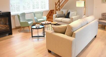 Superb holiday home with garden in Serinchamps