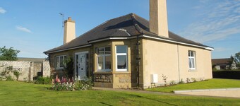  Licence No: MO-00672-F  STB 4*
Large Property & Garden, Sleeps 8. Free WiFi 