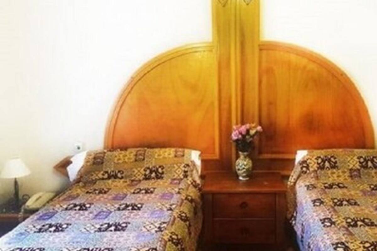 Rollaway beds, free WiFi, bed sheets