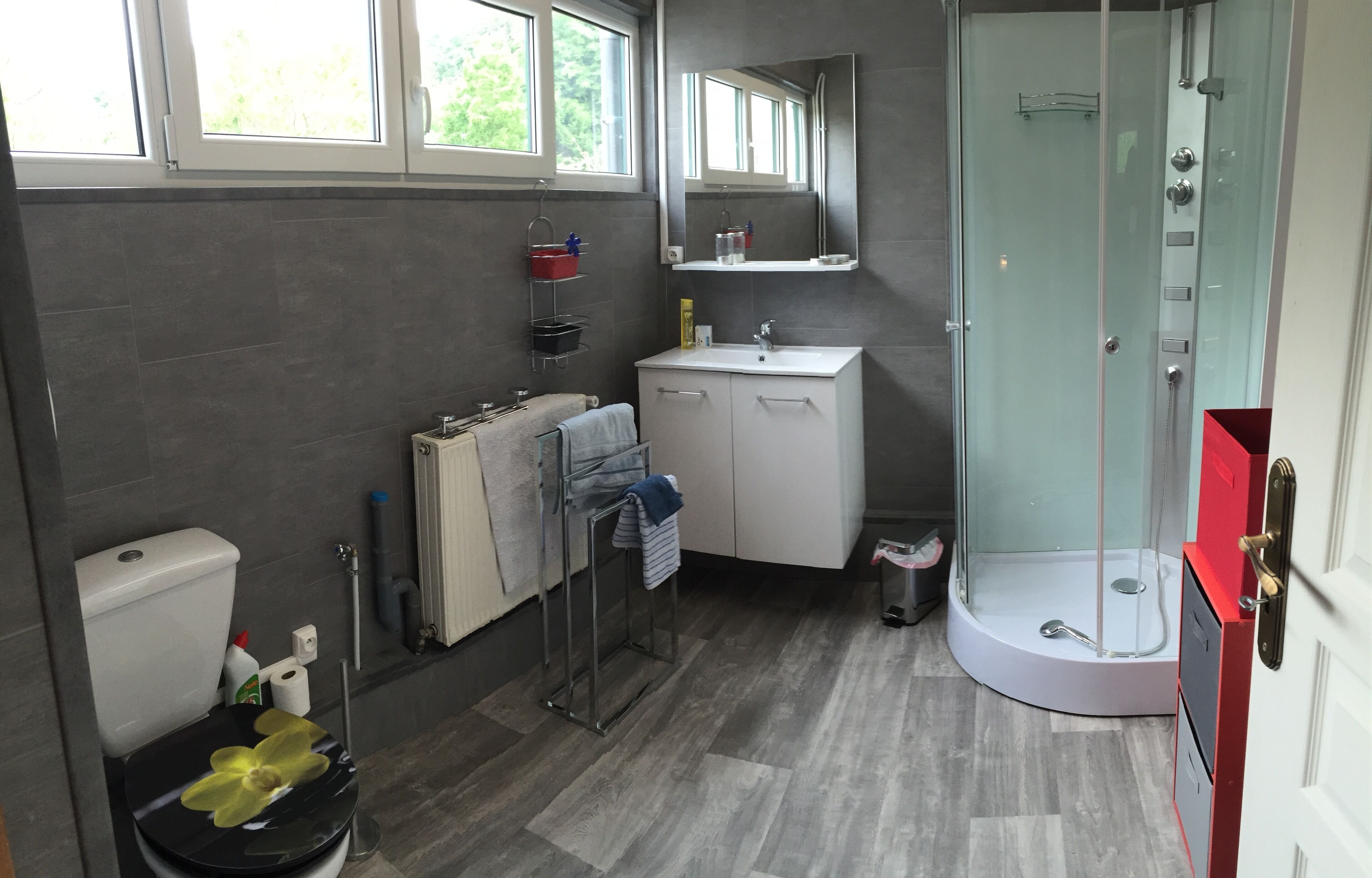 風筒、提供毛巾