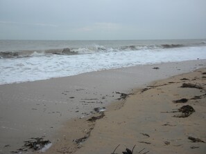 Plage à proximité, chaises longues