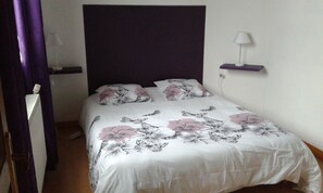 2 bedrooms, desk, iron/ironing board, free WiFi - House near the beach (Oye-Plage)