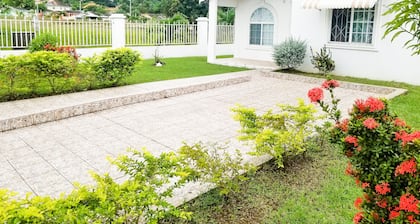 Private and Cozy Home!!