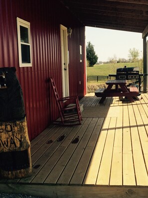 Outdoor dining - Beautiful Country Sunsets I (Hillsboro)