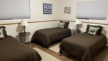 2 soveværelser, skrivebord, strygejern/strygebræt, gratis Wi-Fi