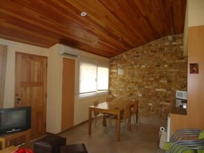 Apartment | Dapur peribadi | Peti sejuk, ketuhar gelombang mikro, pembancuh kopi/teh 