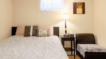 2 habitaciones, tabla de planchar con plancha y wifi gratis