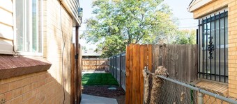 Beautiful Denver Park Hill 2 BR condo 