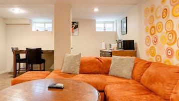 Smart TV, video library