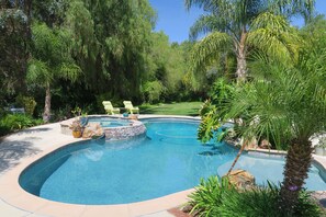 Piscina a l'aire lliure
