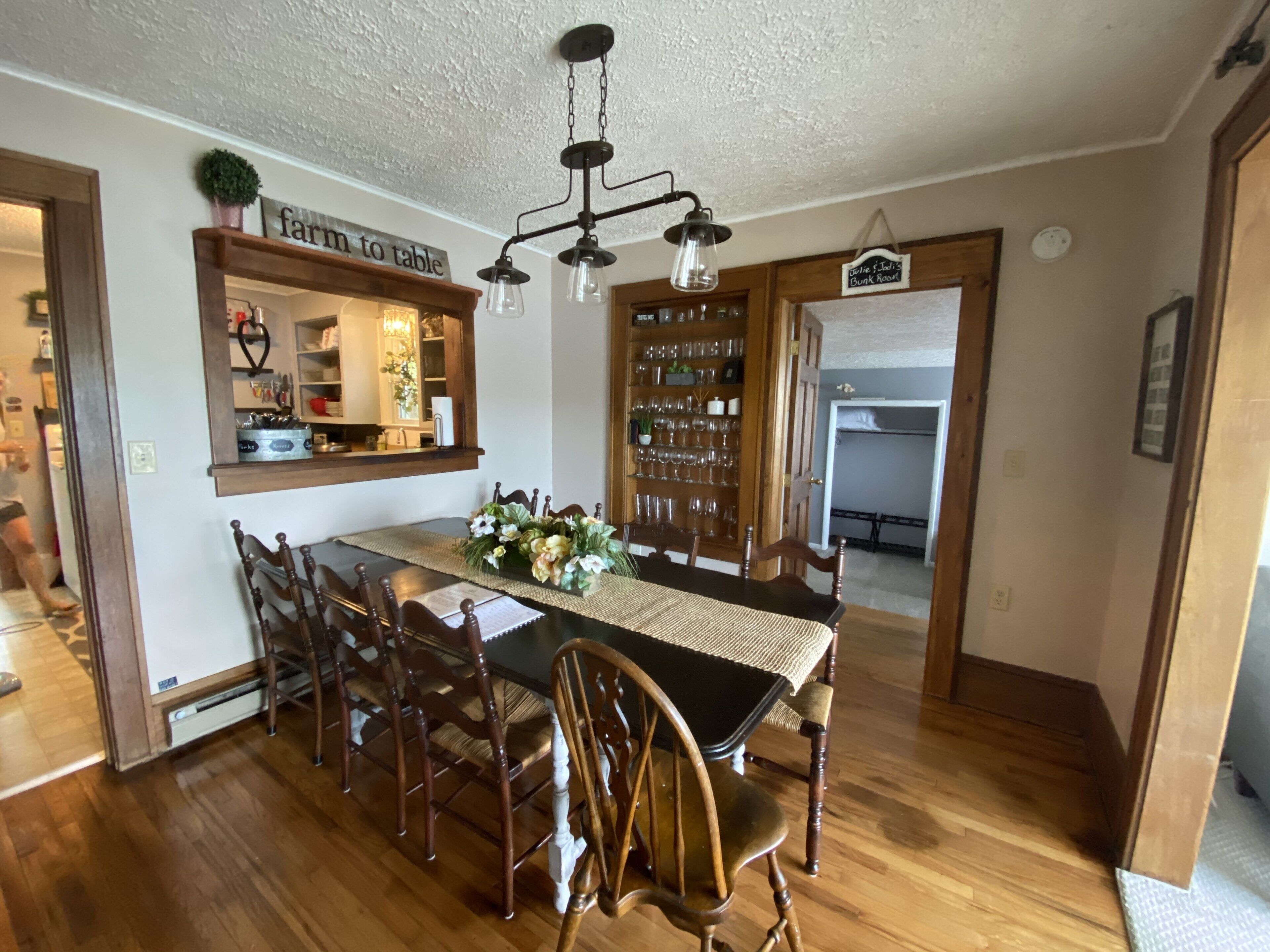 Top 4 Lakefront Hotels In Watkins Glen, New York Updated 2024 Trip101