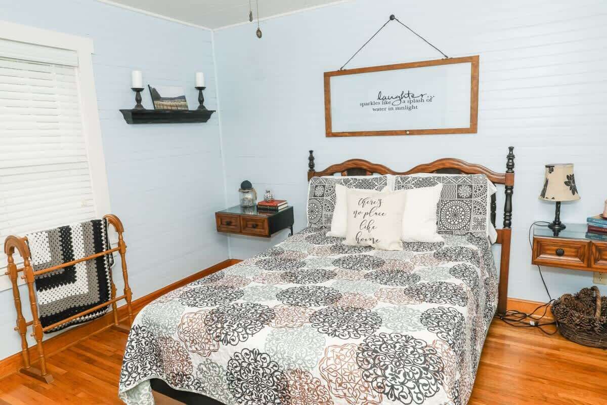 5 Schlafzimmer, Bügeleisen/Bügelbrett, WLAN, Bettwäsche