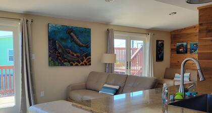 JUST STEPS TO THE BEACH