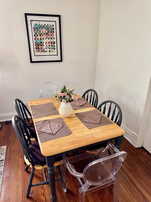 Dining - #2 UAB 2bd2bth in the heart of city (Birmingham)