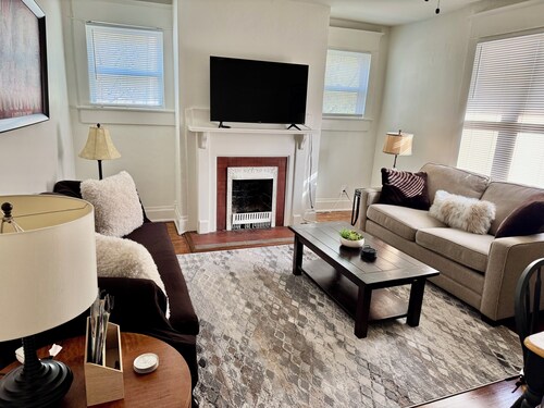 #2 UAB 2bd2bth in the heart of city